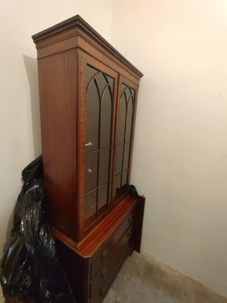 Mueble vitrina antiguo 3 cajones, 