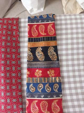 2 Corbatas elegantes

Ideal para FERIA