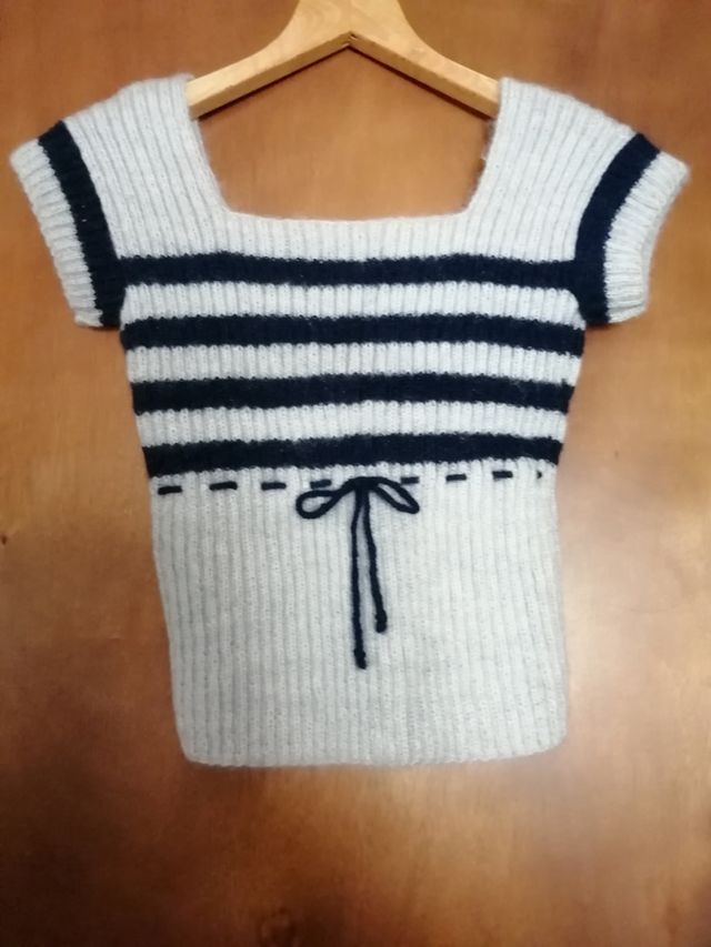 Top elástico rayas gris-marino