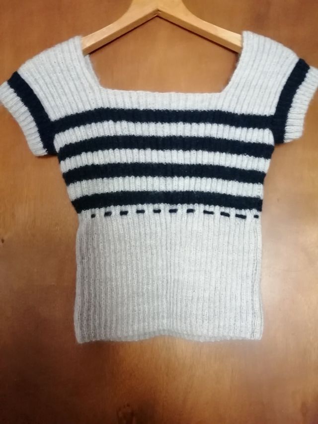 Top elástico rayas gris-marino