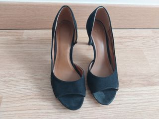 Tacones negros HM - Zapatos mujer
