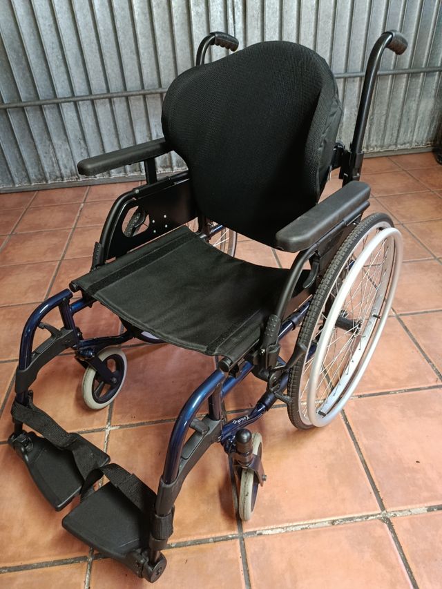 Silla de ruedas REGALO cojín antiescaras, NUEVO !!