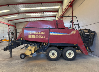 Empacadora New Holland