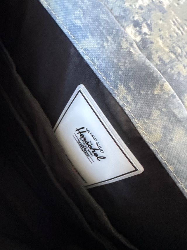 Mochila Herschel impermeable estampada - miniatura 4