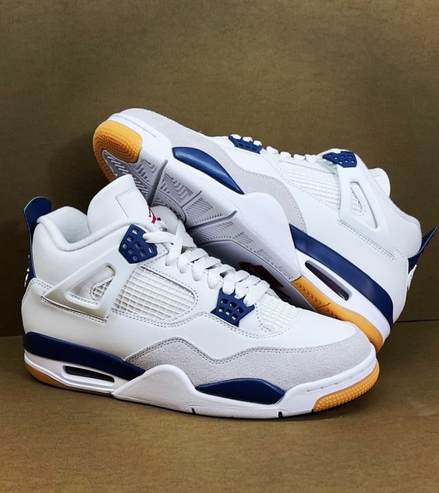 Nike SB x Air Jordan 4 "Navy"