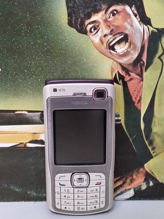 Nokia N70 - beige 2005