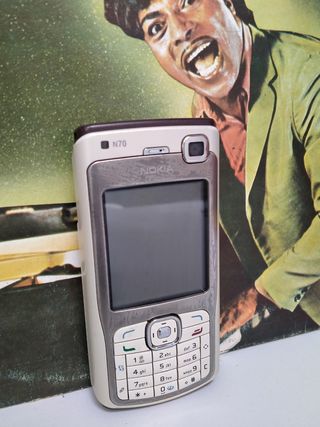 Nokia N70 - beige 2005
