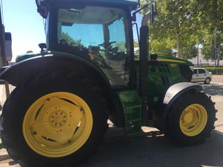 Tractor John Deere
