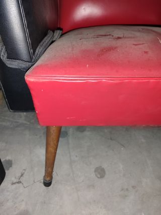 Butaca vintage roja y negra