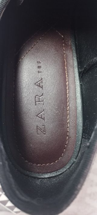 Zapatos Zara TRF piel negros tipo mocasin