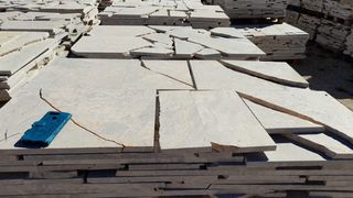 Piedra irregular en oferta