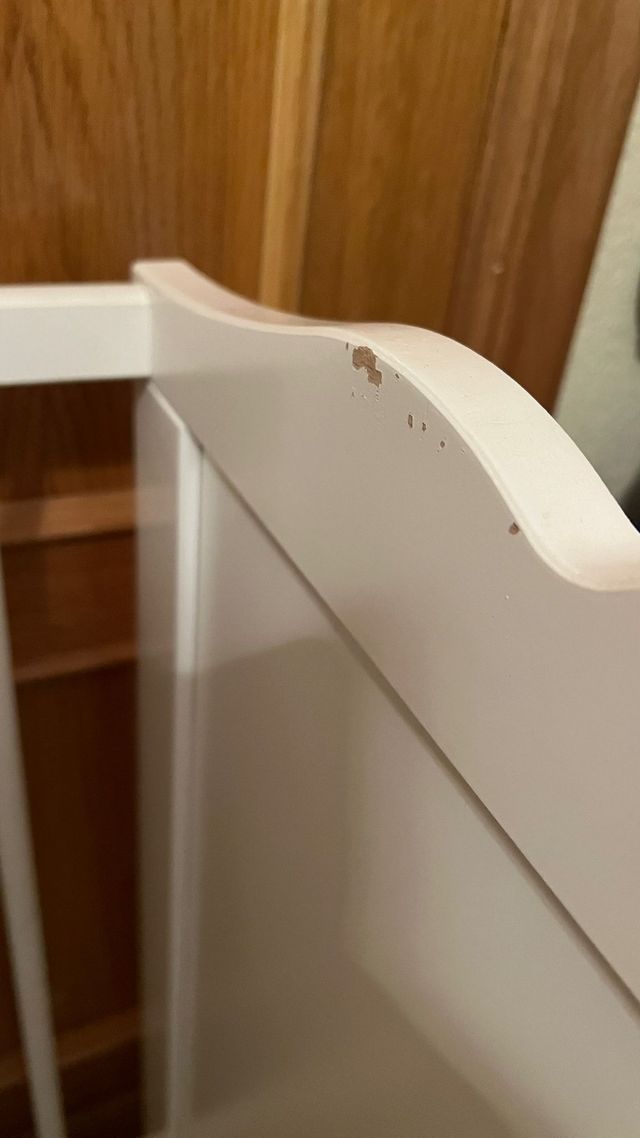 Cuna bebé blanca - en buen estado