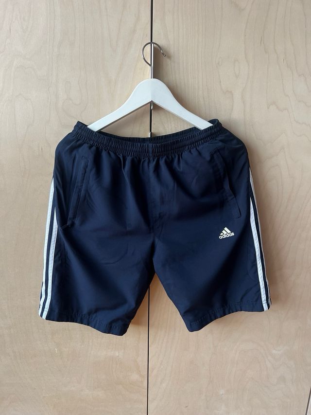 Pantalón corto deportivo Adidas – Talla XL