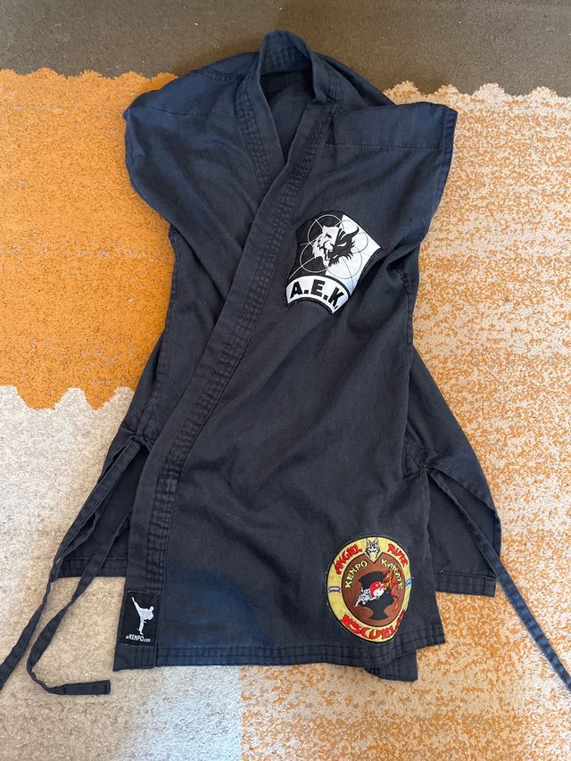 Chaqueta de kenpo Karate A.E.K.
