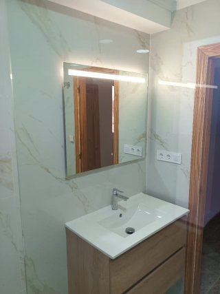 El Manitas Handyman