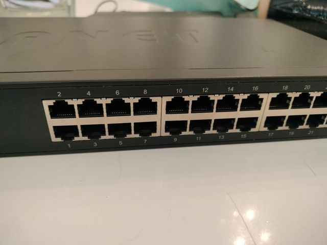 Switch PLANET GSW-2401 Gigabit Ethernet 24 porte