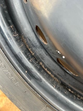 Rueda 195/65 R15: Llanta usada