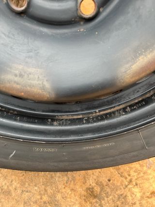 Rueda 195/65 R15: Llanta usada