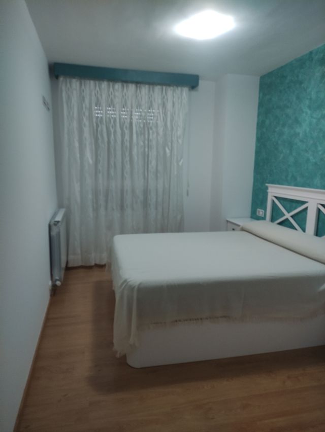 Caja cortinas tela turquesa 178x24cm