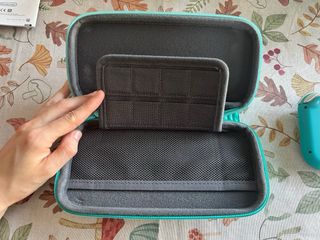 Nintendo Switch Lite + funda