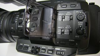 Panasonic AG-UX90 videocámara profesional