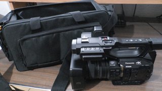 Panasonic AG-UX90 videocámara profesional