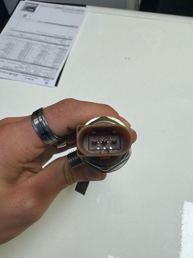 Riel Combustible 1.6 HDI