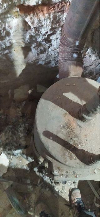 Estufa antigua de hierro.