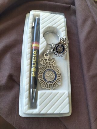 Bolígrafo más llavero más Insignia pin Policía Nac