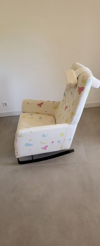 Butaca mecedora Kibuk infantil