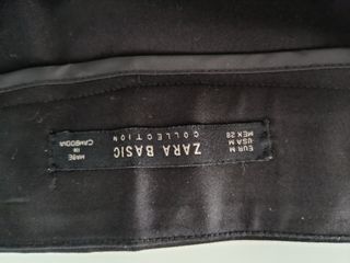 Falda midi Zara negra