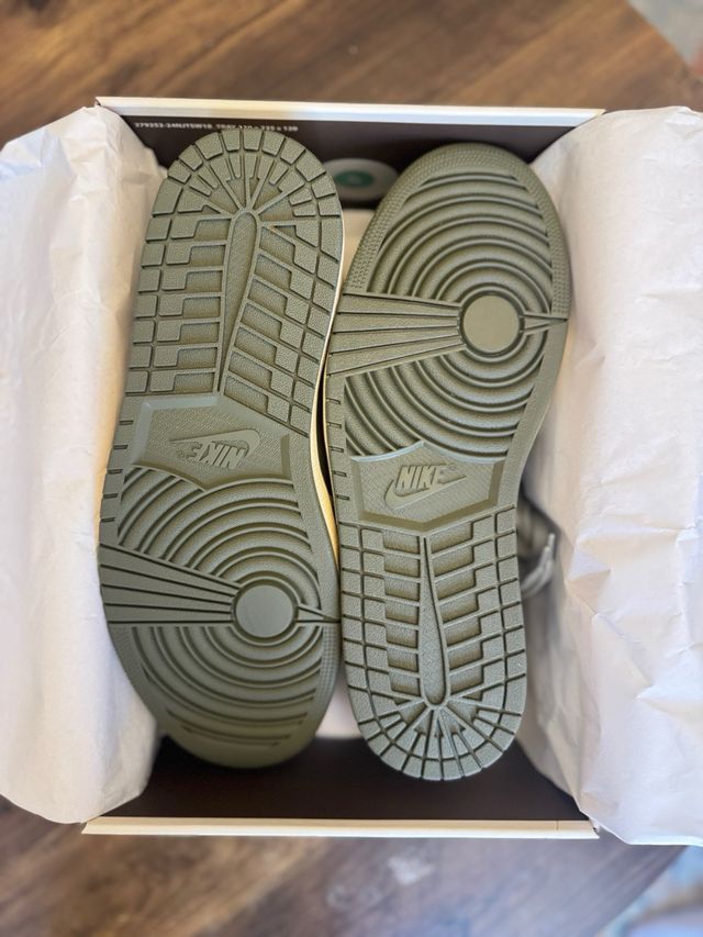 Travis Scott Air Jordan 1 - Nuovo