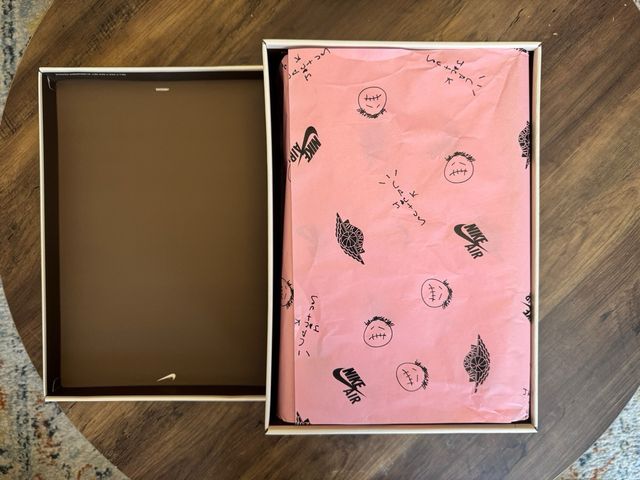 Travis Scott Air Jordan 1 - Nuovo