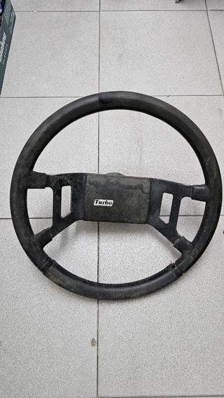 Volante Renault 11 Turbo
