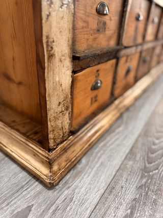 Mueble antiguo de farmacia 1850