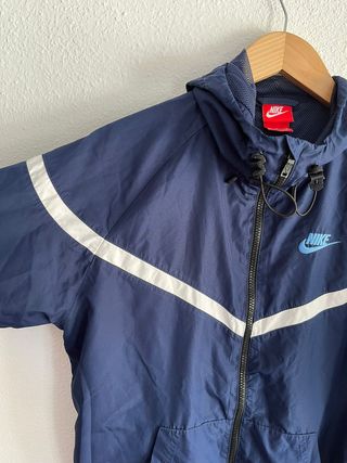 Chaqueta Nike Tech