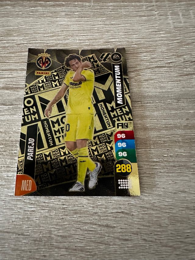 Adrenalyn XL 24-25 - Momentum Parejo