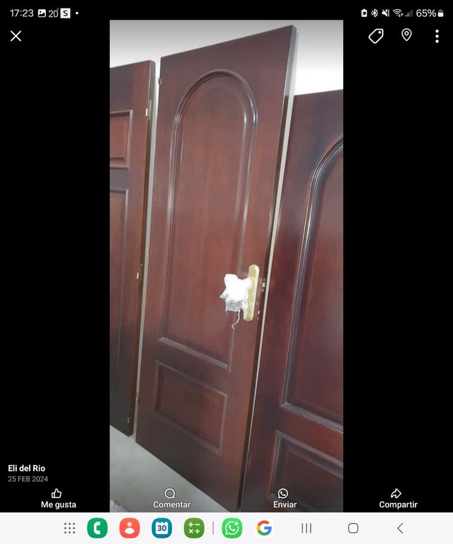 Puertas madera maciza