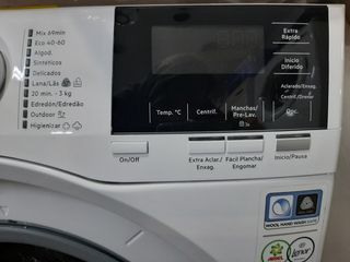 Lavadora AEG 10kg Carga Frontal