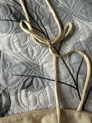 Top Zara satén beige 