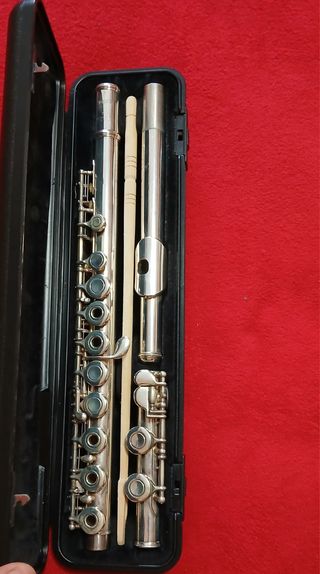 Flauta travesera Yamaha - Instrumento musical