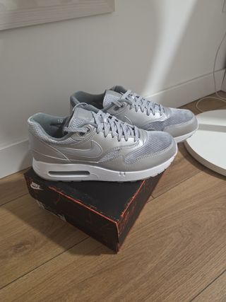 Nike Air Max 1 - Plata - 44 EU