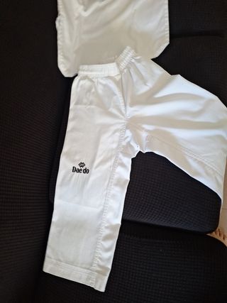Kimono Taekwondo DaeDo niño 110cm