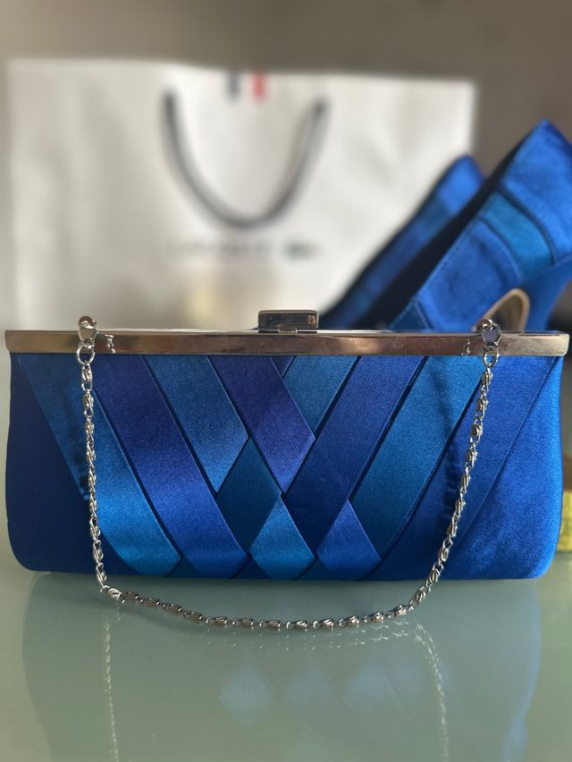 Tacones y Bolso Azul marino