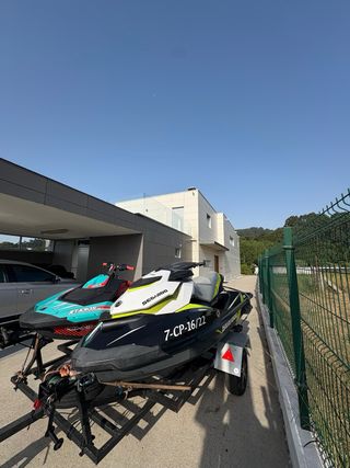 Alquiler Remolque doble moto de agua