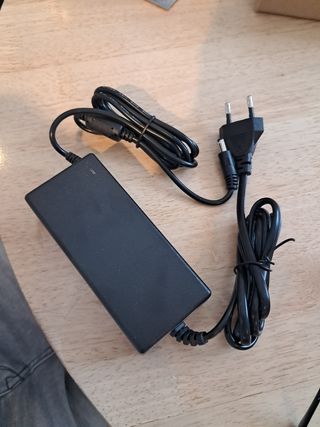 Cargador portátil nuevo