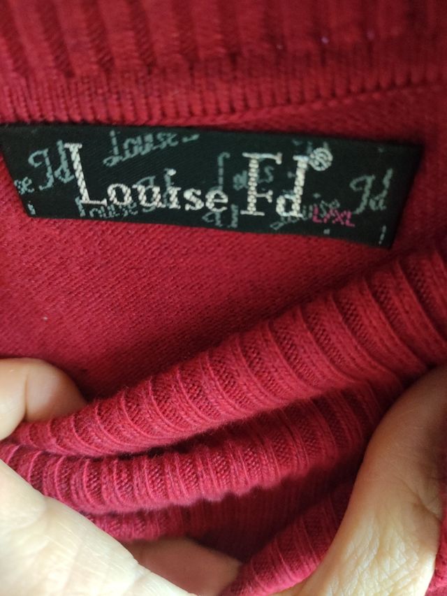 Maglione rosso dolcevita