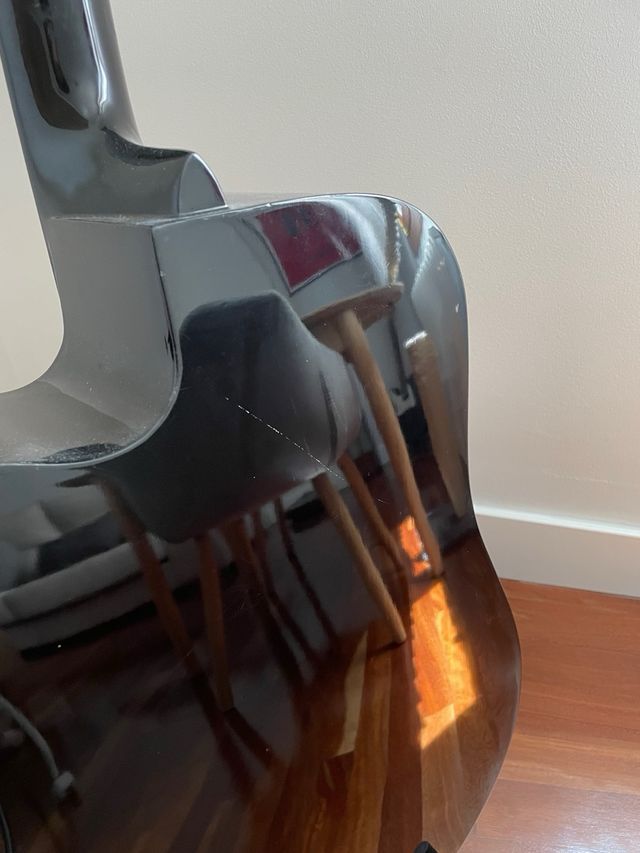 Guitarra acústica Squier