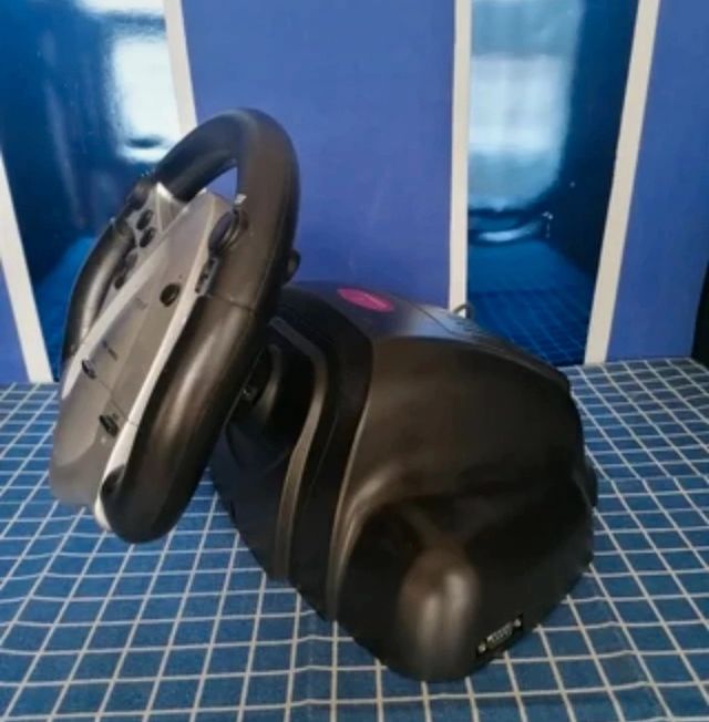 PS1 VOLANTE Y PEDALES GUILLEMOT ORIGINAL