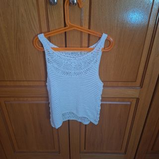 Top Stradivarius blanco talla S